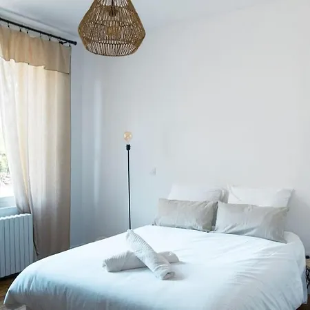 Le 17M - Maison Basque D'Occitanie Climatisee - Jardin - Parking 3 Voitures *