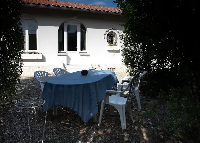 Le 17m - Maison Basque D'occitanie Clim Jardin Parking Castelginest